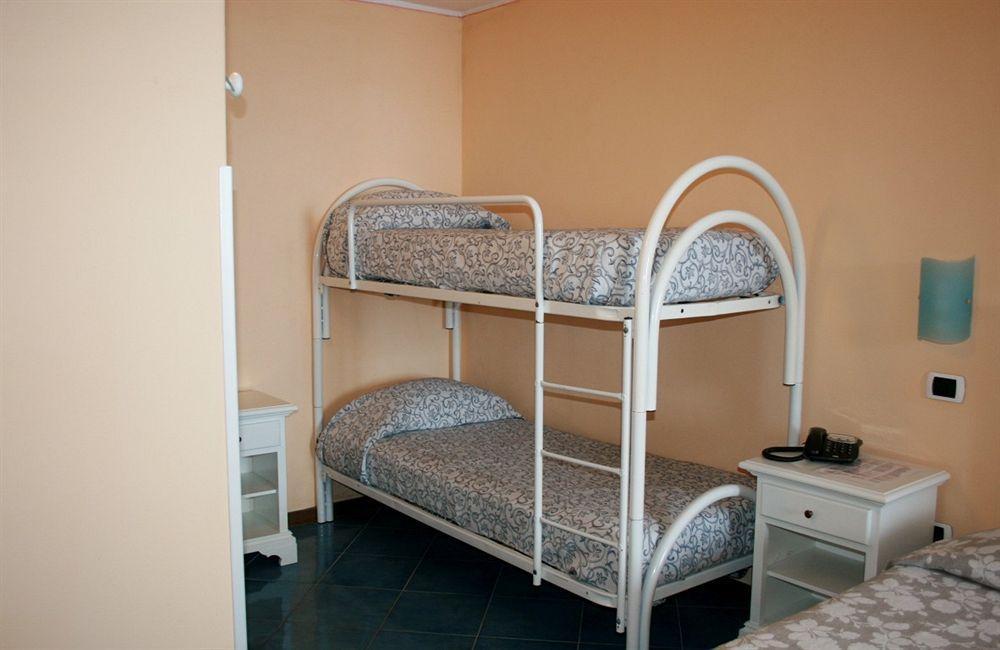 Hotel Doria Амальфи Экстерьер фото