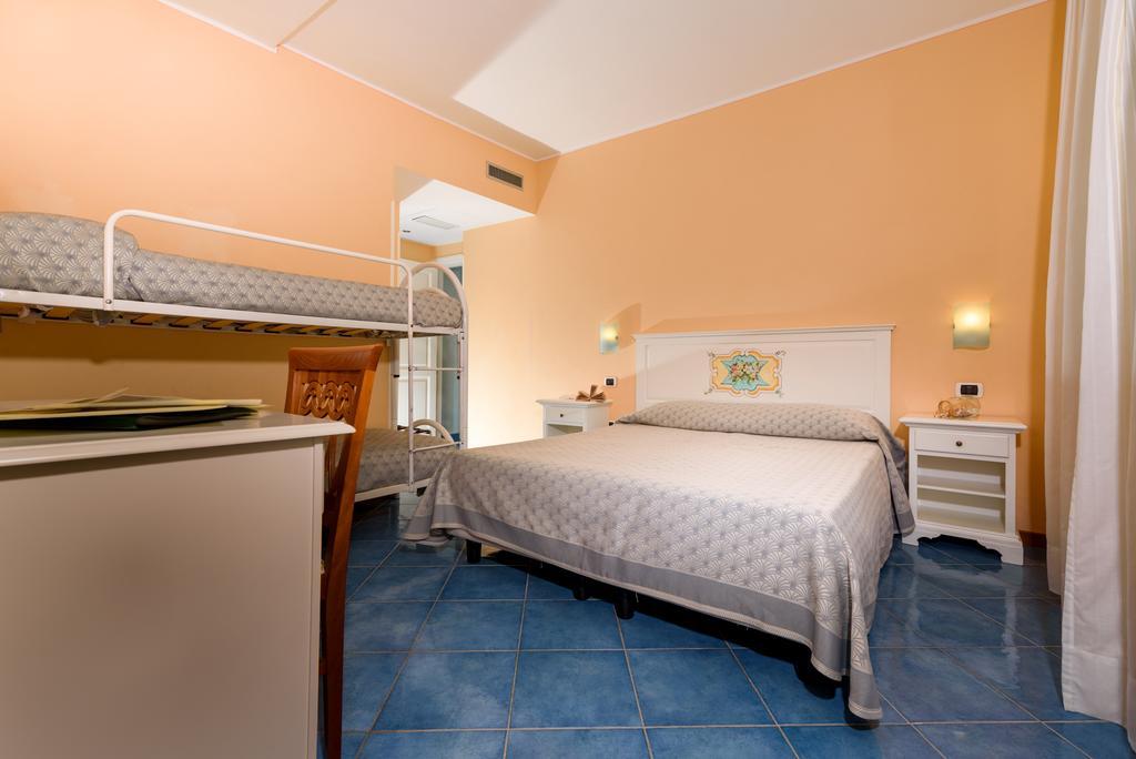 Hotel Doria Амальфи Экстерьер фото