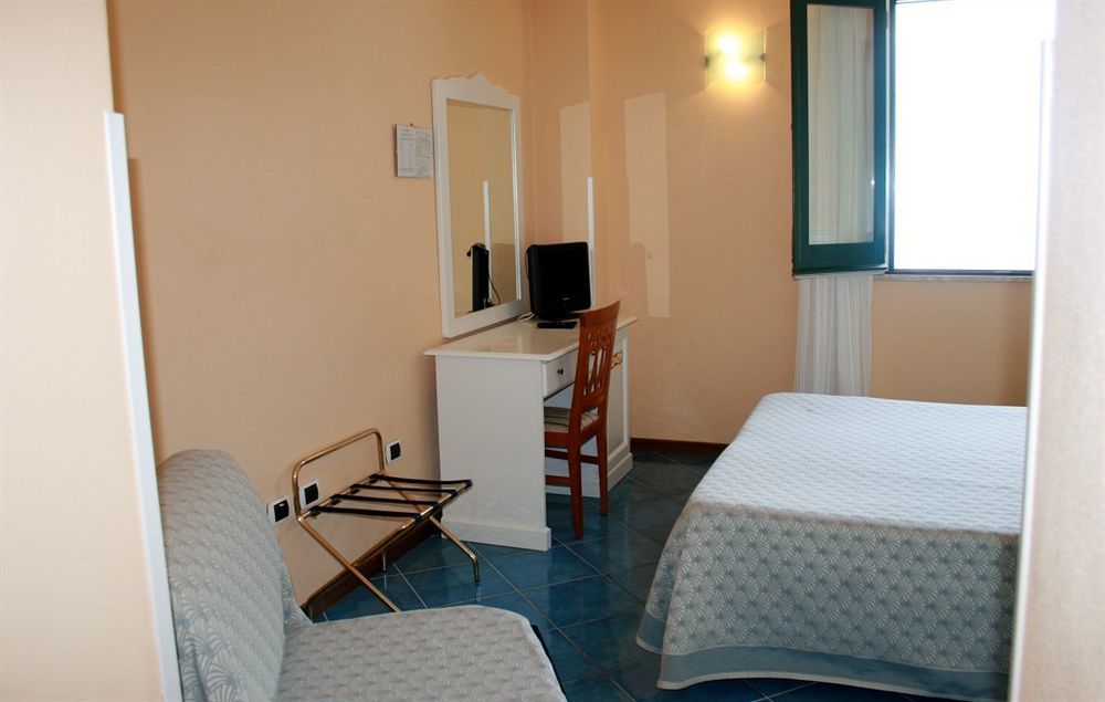 Hotel Doria Амальфи Экстерьер фото